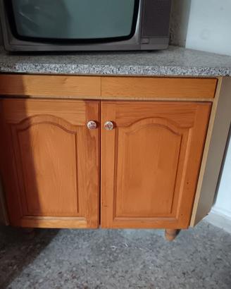 Mobile angolare in legno