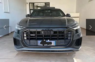 Audi Q8 45 3.0 tdi 231CV mhev s-line