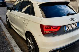 Audi A1, Ambition S-line