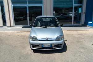 Fiat 600 1.1 Active