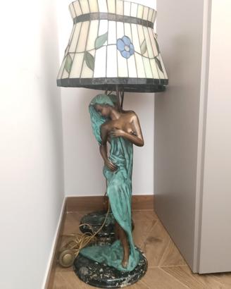 Lampada da tavolo Tiffany 