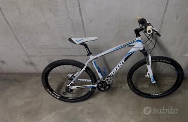 Giant Talon Mountain Bike 26”