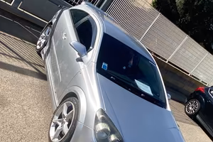 Opel astra h gtc