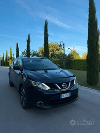 Nissan Qashqai - diesel - full optional