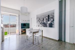 Bilocale ristrutturato con terrazzo e vista panora