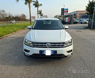 VOLKSWAGEN 2.0 TDI DSG 4MOTION 150CV