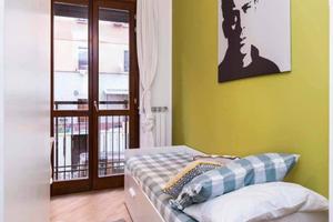 Stanza in appartamento di 75 m² a Milano