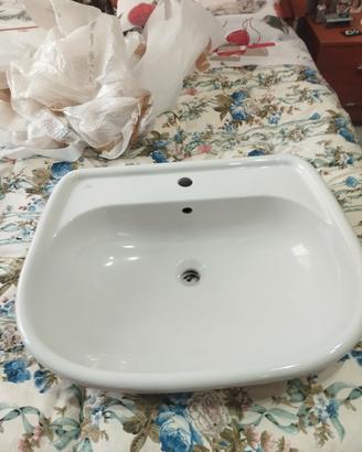 lavabo con colonna