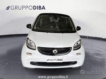 smart fortwo Smart III 2015 Benzina 1.0 Young...