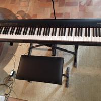 pianoforte ROLAND FP 30