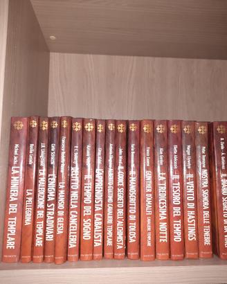 36 libri "I Codici Segreti della Storia". 