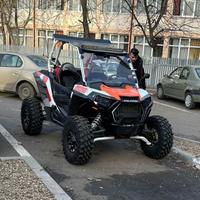 Polaris RZR1000XP