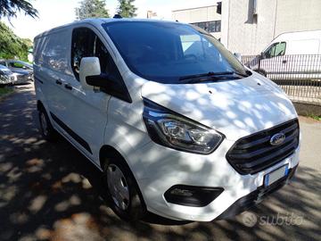 FORD Transit Custom 340 2.0 EcoBlue 130CV PC Fur