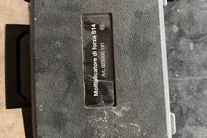 Moltiplicatore di forza per veicoli pesanti