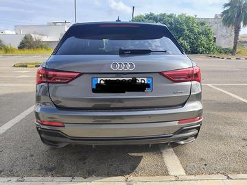 AUDI Q3 40 TDI