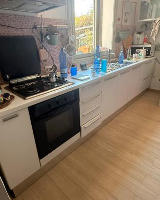 Cucina discrete condizioni