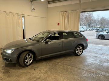 Audi A4 Avant 2.0 TFSI ultra S tronic Business Spo