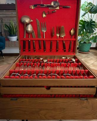 Set di posate antico
