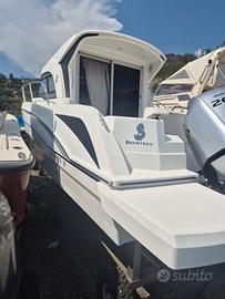Beneteau Antares 8 OB c/ Honda 200 cv