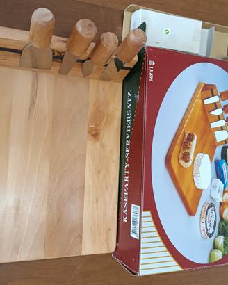 Set da portata formaggi con tagliere e coltelli