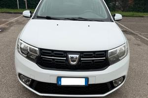 Dacia Sandero 0.9 tce Gpl - NEOPATENTATI - NAV. - 