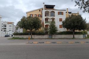 Trilocale in Largo B.Ciari - Biscollai