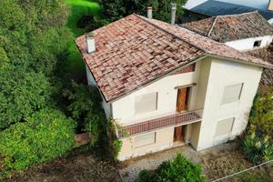 VILLA SINGOLA A TEZZE SUL BRENTA