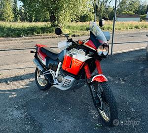 HONDA AFRICA TWIN XRV 750
