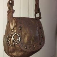 Borsa tracolla Coccinelle in pelle marrone/bronzo