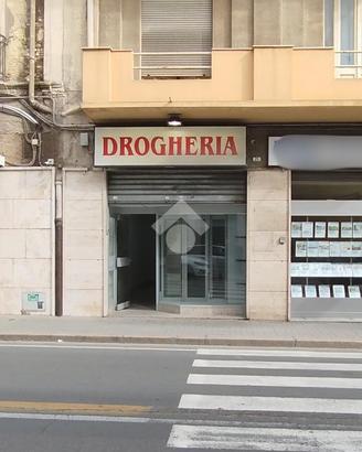 NEGOZIO A CAGLIARI