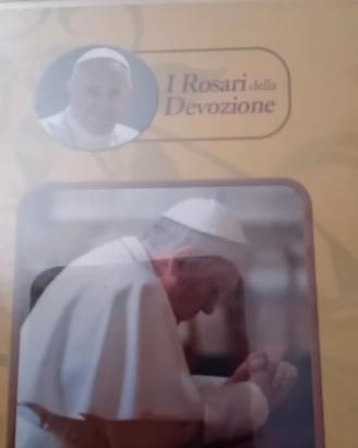 rosario di Papa  Francesco ancora sigillato 
