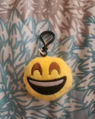 emoji con moschettone 