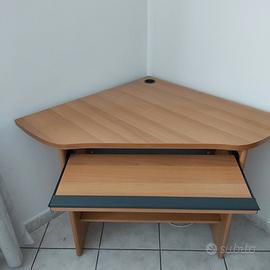 Tavolo Computer Scrivania TV.