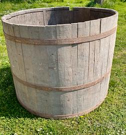 Tinozza in legno per vino