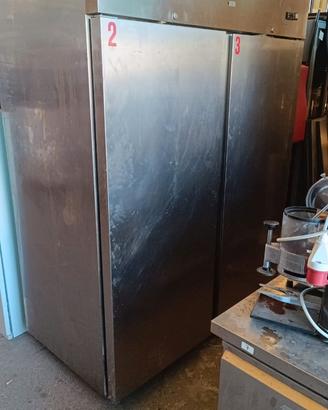 Frigo Doppia Anta Professionale per Ristorante – 2