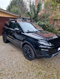 Range Rover Evoque 2.0 TD4 150 CV 5р. SE