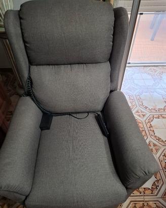 Poltrona automatica con telecomando