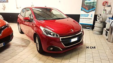 Peugeot 208 PureTech 82 5 porte Allure