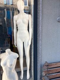 Busto completo donna