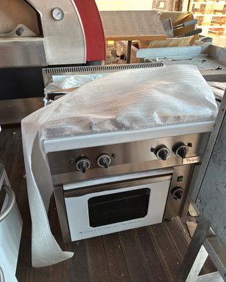 Cucina gas con forno gas professionale