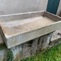 Lavandino antico graniglia