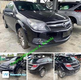 Ricambi usati Opel Astra GTC anno 2007 Fi