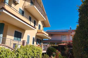 Villetta bifamiliare, Montepaone lido