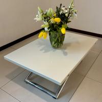 Tavolo da salotto trasformabile in tavol da pranzo