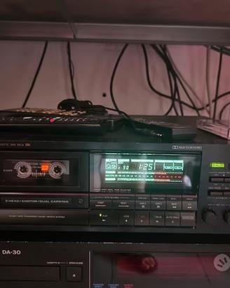 Piastra top di gamma Onkyo Integra TA-2570/TA-2800