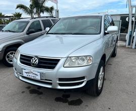 Volkswagen Touareg 2.5 R5 TDI AUTO GALLO Francofon