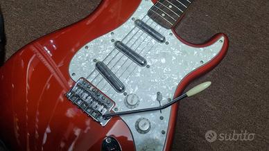 Squier Stratocaster Candy Red