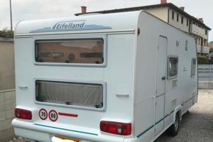 Caravan Knaus eifelland 6 posti