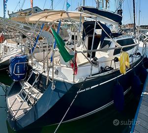 Natante a vela Nauticat 321
