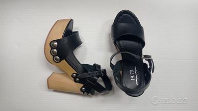 Sandali con tacco alto